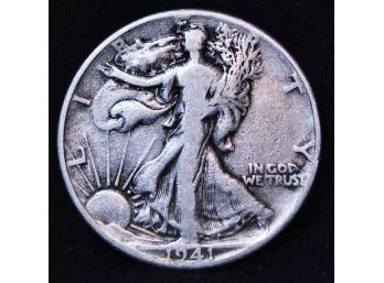 1941 Walking Liberty Silver Half Dollar (dmv21)