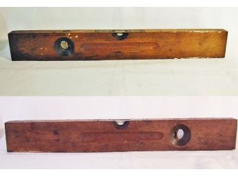2 Vintage STANLEY Wooden Carpenter's Levels