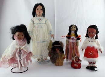 5 Native American Dolls, 1 Burlap Wrapped, 18' Silver Moon, Mama With Papoose