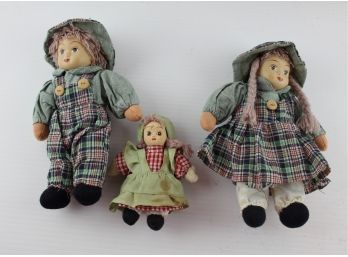 Family Of 3 Bisque Heads, Cloth Bodies, Similar Clothing