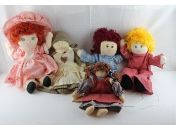 5 Soft Body Dolls, Strawberry Shortcake With Embroidered Face, Rest Are Painted
