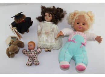 Lot Of 5, One Bisqe With Soft Body, Yes, No, Bear, Lizzie High Graduate, Soft Baby Doll With Rubber Head