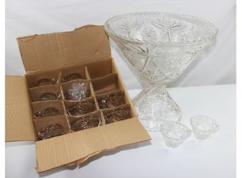 Punch Bowl-early American Prescut With 12 Glasses In Box
