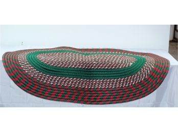 Red And Green Rug, Oval Shape 50 In X 31 In