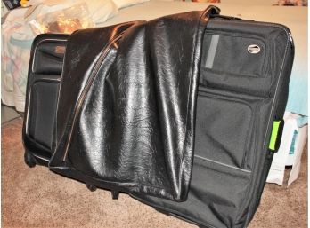 American Tourister & Coleman Luggage With Vinyl/leather Hang Up Bag  28x19  25x17