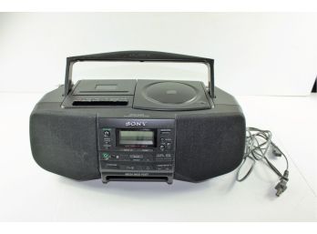 Sony Cassette, CD & Radio Player, Portable Electric Or Battery
