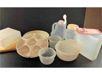 Lot Of Tupperware, Bowls, Veggie Server, Square Cake Dish, Miscellaneous Containers