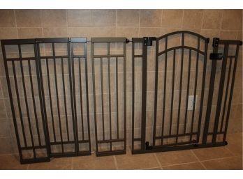 Child / Pet Gate, Adjustable Widths With Extra Pieces, Powder Coated Steel