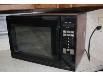 Tappan Turnabout Microwave With Grate  And Turntable, 23 Wide 16 High 16 Deep
