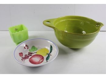Large Green Bowl With Spout, Fruit Bowl, Green Fenton Square Dish