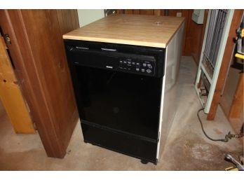 Kenmore Portable Dishwasher With Cutting Board Top, Front Load On Wheels - Very Nice Shape