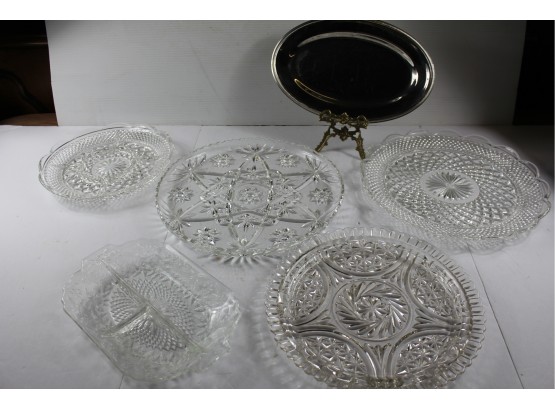 5 Glass Serving Dishes And 1 Stainless Steel Oval, Two Are Divided, Two Large Ones 14 In