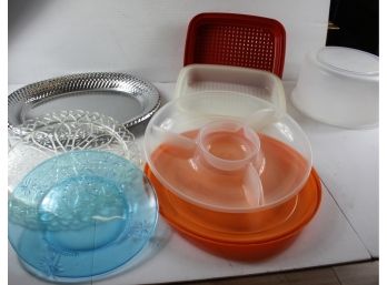 Tupperware Marinating Container, Rubbermaid Relish Tray With Lid, Miscellaneous Plastic Trays