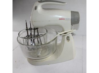 Sunbeam Mixer With Two Bowls
