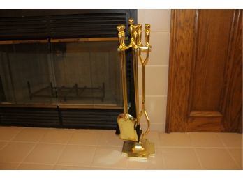 Brass  5-piece Fireplace Set With Stand