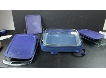 4 Glass Pyrex Baking Dishes With Lids, 10 X 13 Has Insulated Carrier