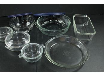 2 Pyrex Bowls With Lids, Loaf Pan, Pie Plate And 3 Vintage Containers With Glass Lids
