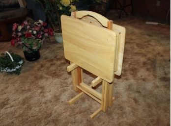 Wood TV Tray Holder With Two TV Trays