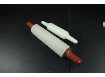 2 Rolling Pins - 1 Plastic, 1 Ceramic With Brown Handles