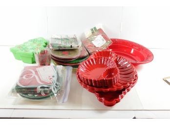Christmas Dining - Serving Trays, Platters, Napkins, Cups, Plates