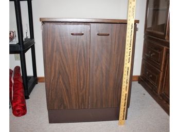 Storage Cabinet With Pull Out Metal Shelves, 30 In Tall 19 Inch Deep 24 In Wide