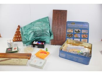 Miscellaneous Games, Three Cribbage Boards - Uno, Pinochle, Card Game, Peg Game, Tin Of Games