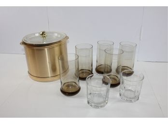 5 Nice Large Glasses Plus Two Small Glasses, Ice Bucket With Chips On Handle
