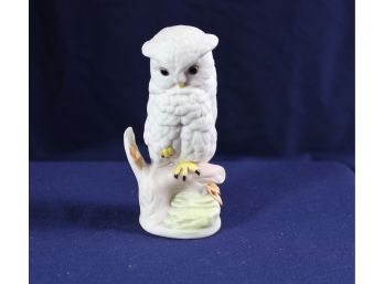 Vintage Cybis Porcelain Owl 4.5 In Tall