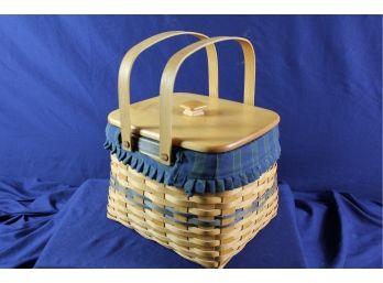 Longaberger Basket With Fabric Liner And Lid - 1998 Collector's Edition 10 X 9 X 8 In D