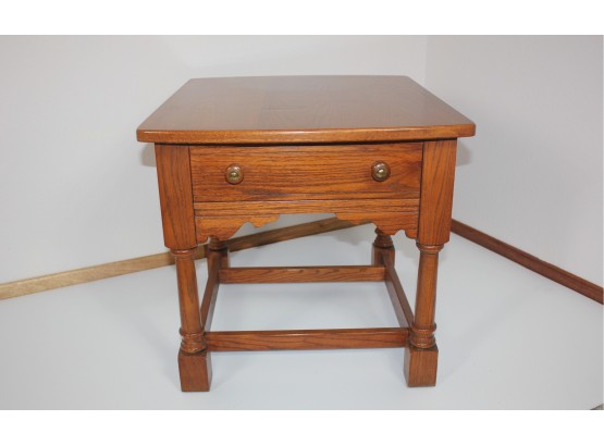 Broyhill End Table With Drawer - Small Imperfections - 22 In Wide By 26 In Deep 21 In Tall