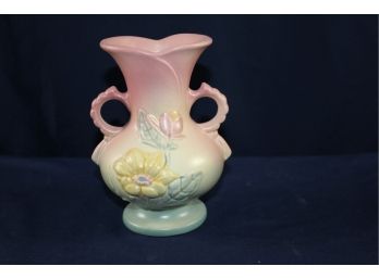 Hull Art Magnolia Vase USA 15 - 6.25