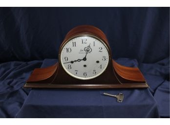 Beautiful Seth Thomas Eight-day Key Wound Mantel Clock - Has Key
