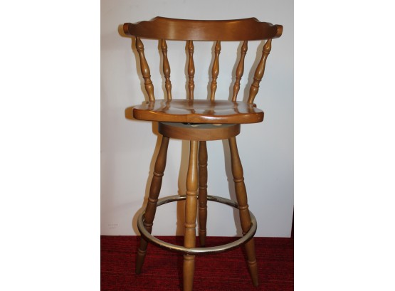Nice Bar Stool - Swivels, Footrest - 30 In Tall To Seat
