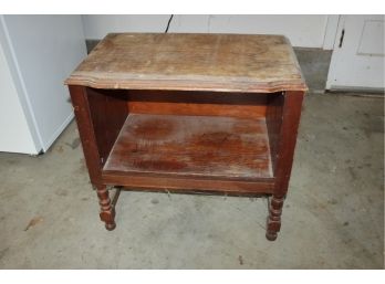 Small Wooden Table With Shelf 24 In Tall 25 In Wide 15 Deep