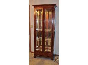 Beautiful Curio Cabinet, 4 Shelves, Mirrored Back W/lights And Drawer, 13' Deep, 29' Wide, 77' Tall