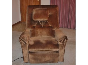 Brown Electric Recliner - Niagra Therapy Mfg  Corp-has Heat, Vibrates, Reclines - Real Nice, See Description