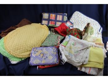 Kitchen Miscellaneous, Towels, Pot Holders, Placemats, Cozy Warmers