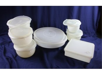 Tupperware Lot - 6 Bowl With Lids, Cake Carrier, Square Container