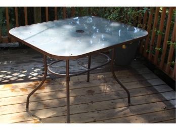 Patio Table 28 In X 38 In X 32 In