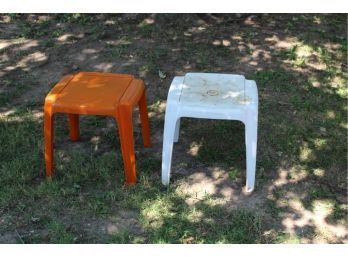 2 Patio End Tables Orange And White 16 In Tall