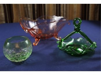 Three Toed Footed Bowl - Jubilee Pink Depression Glass Light Green Glass Bowl, Small Glass Basket