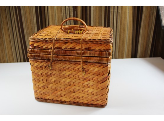 Wicker Picnic Basket, Nice Condition Has A Small Imperfection