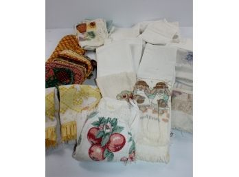 Kitchen Towels And Rags, Pot Holders
