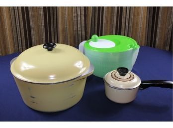 Salad Spinner And 2 Club Pans With Lids