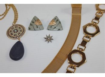 Gold Colored Vintage Belts, Necklace, Set Of Earrings And Old Starburst Pin & Pearls In Old Box