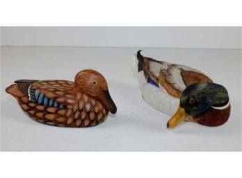 Two Ducks - 1 Wooden Made In People's Republic Of China, Ceramic Mallard By Goebel  W. Germany 1982