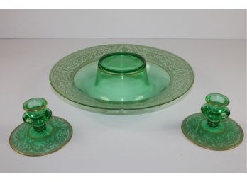 Vintage Uranium Green Depression Glass Console Bowl And  Candlesticks With Gold Trim
