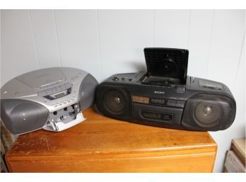 2 Sony CD Cassette And Radio Players With Speakers