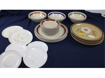 Miscellaneous Dishes-4 Melmac Saucers, Two Wheat Melmac Small Plates, See Description