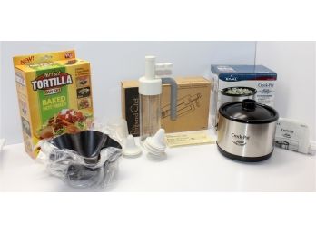 Little Dipper Crock Pot-16 Oz, Perfect Tortilla Pan Set, Pampered Chef Easy Accent Decorator, All New In Box